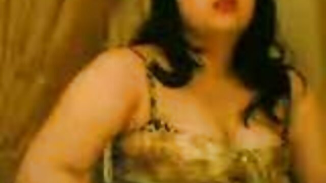 Amateur Milf đồ chơi và sem phim sec khong che đột quỵ một tinh ranh với Hãy trên tits