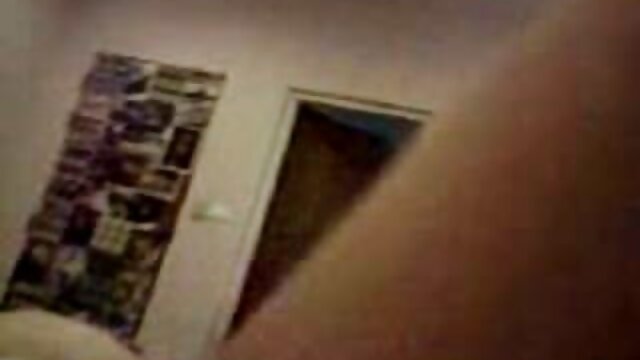 Tình dục tuổi teen bình thường - Cutie có creampie trong buổi sem phim sêc hẹn hò đầu tiên!